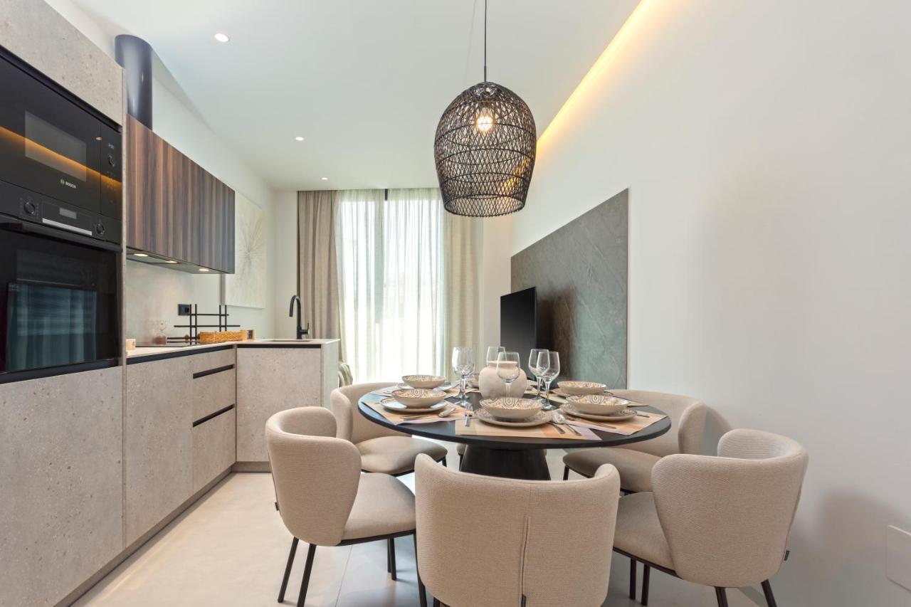 Magnificent Renovated 2Bd 2Bth Duplex With Terrace - City Centre Малага Экстерьер фото